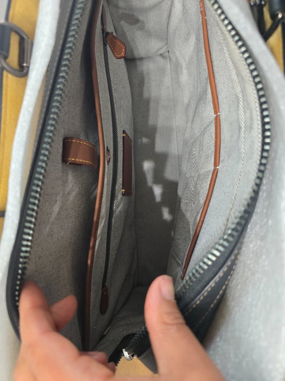 NWOT Coach Rogue Brief - Picture 6 of 16